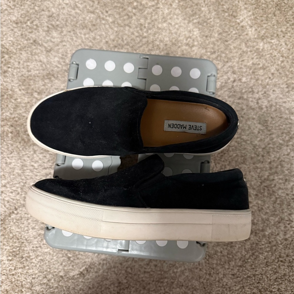 Steve Madden Black Slip-On Women’s Shoes